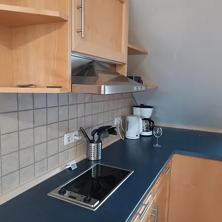 Schoene In S-bahn-naehe Appartement *